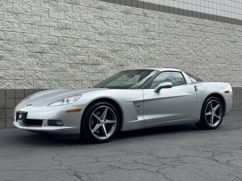 Used 2013 Chevrolet Corvette Coupe RWD image 11