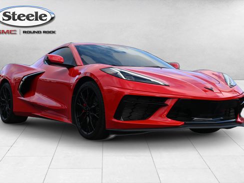 Used 2025 Chevrolet Corvette Stingray Coupe w/ 1LT RWD image 3