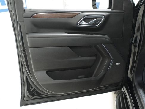 Used 2023 Chevrolet Tahoe High Country RWD image 23