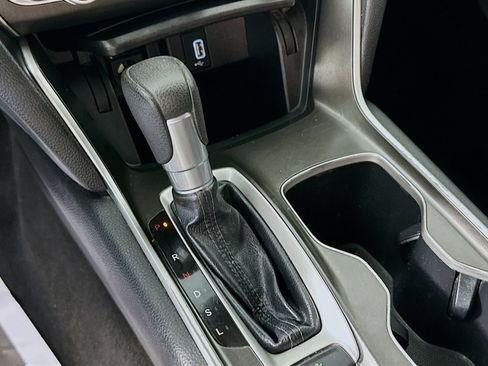 Used 2019 Honda Accord LX image 16