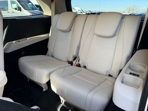 Certified 2026 Mercedes-Benz GLS 450 4MATIC image 18