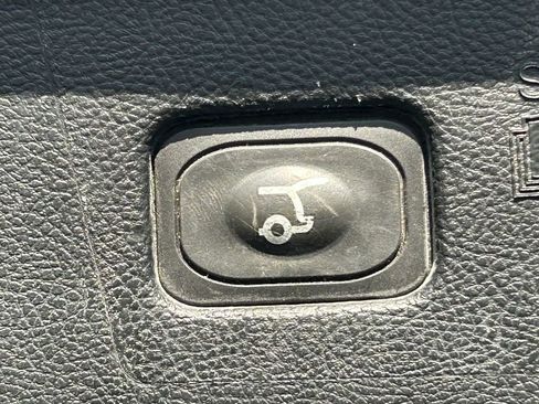 Used 2021 Ford Edge ST w/ Equipment Group 401A image 34