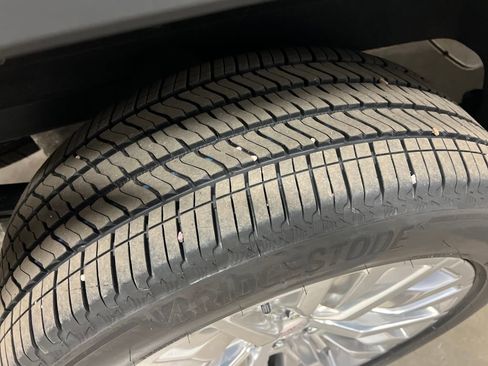 Certified 2023 GMC Sierra 1500 Denali w/ Technology Package image 11