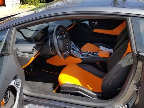 Used 2018 Lamborghini Huracan LP 580-2 image 5