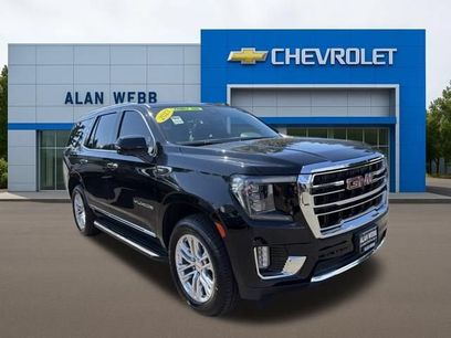 Used 2023 GMC Yukon SLT w/ SLT Premium Package