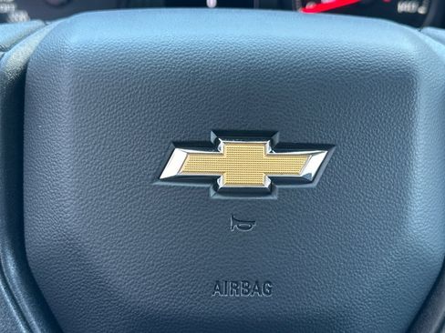 Used 2025 Chevrolet Silverado 1500 W/T w/ WT Safety Package AWD/4WD image 33