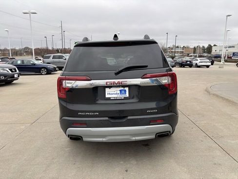 Used 2020 GMC Acadia SLE w/ Driver Convenience Package image 6