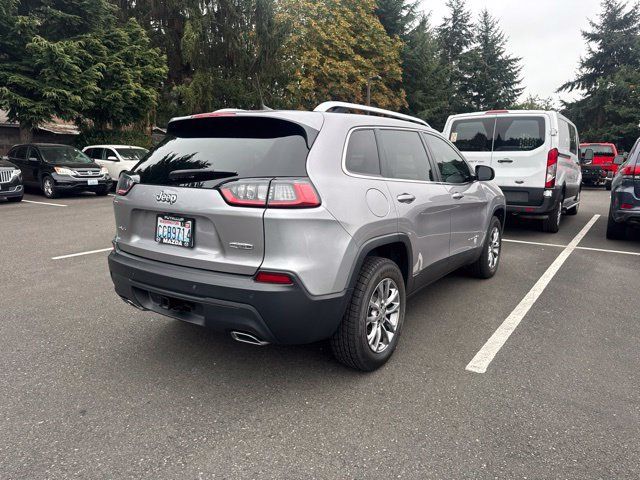 Used 2019 Jeep Cherokee Latitude Plus w/ Comfort/Convenience Group AWD/4WD image 3