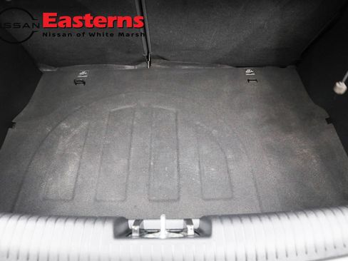 Used 2016 Hyundai Veloster image 9