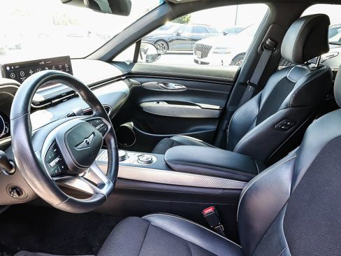 Used 2023 Genesis GV70 2.5T w/ Sport Prestige Package AWD/4WD image 19