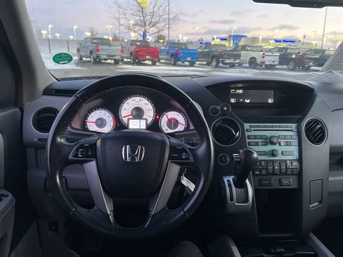 Used 2011 Honda Pilot EX-L image 24