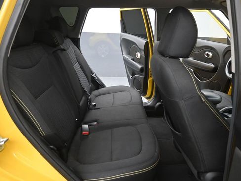 Used 2014 Kia Soul + w/ UVO w/Eservices Package image 23