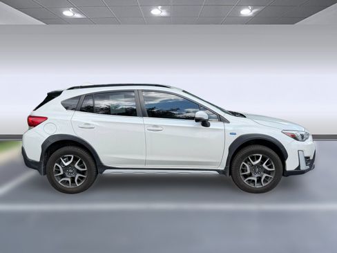 Used 2021 Subaru Crosstrek Hybrid w/ Moonroof Package w/Navigation AWD/4WD image 6