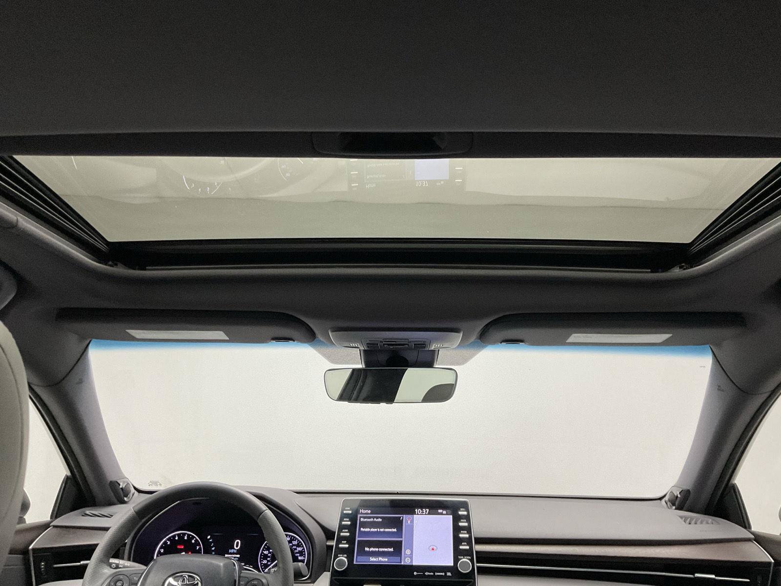 Used 2019 Toyota Avalon Limited w/ All Weather Liner Package FWD image 27
