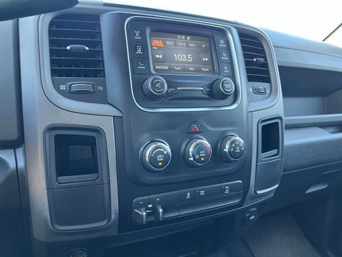 Used 2016 RAM 2500 Tradesman w/ Chrome Appearance Group AWD/4WD image 34