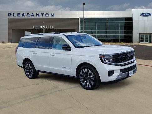 New 2025 Ford Expedition Platinum w/ Platinum Ultimate Package AWD/4WD image 7