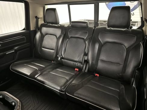 Used 2019 RAM 1500 Laramie AWD/4WD image 25