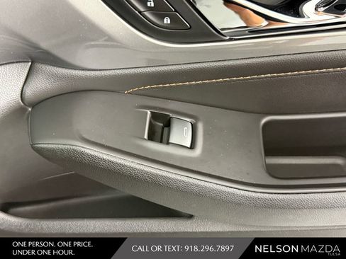 Used 2019 Chevrolet Traverse LS FWD image 43