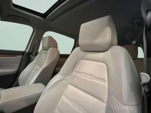 Certified 2018 Honda CR-V Touring image 14
