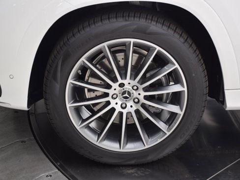 New 2026 Mercedes-Benz GLE 450 4MATIC image 11