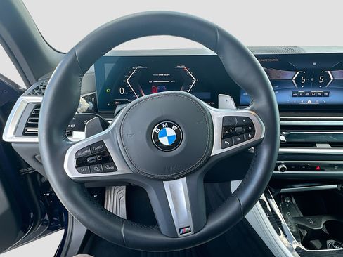 Used 2026 BMW X5 sDrive40i w/ M Sport Package RWD image 10