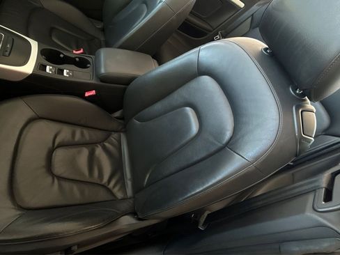 Used 2011 Audi A5 2.0T Premium image 10