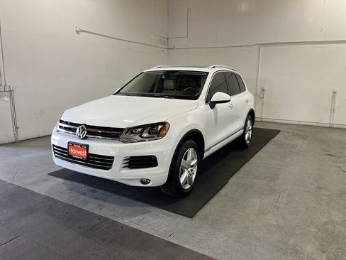 Used 2013 Volkswagen Touareg VR6 AWD/4WD image 1