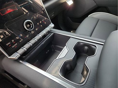 New 2026 GMC Sierra EV Elevation w/ Premium Package image 25