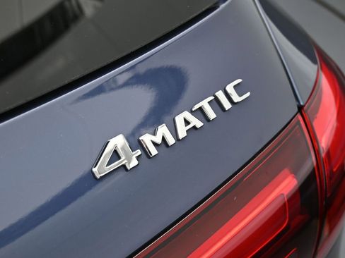 Used 2024 Mercedes-Benz GLE 450e 4MATIC image 52