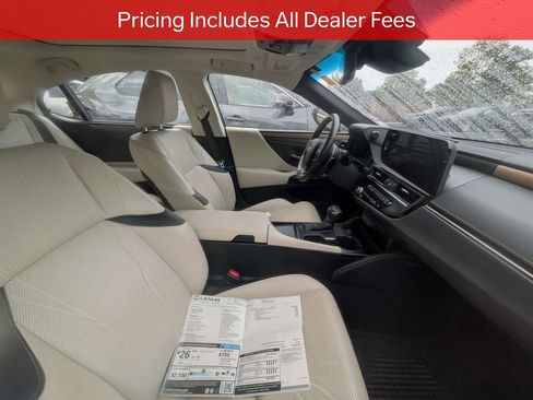 Used 2024 Lexus ES 350 Ultra Luxury w/ Accessory Package (Z2) FWD image 9