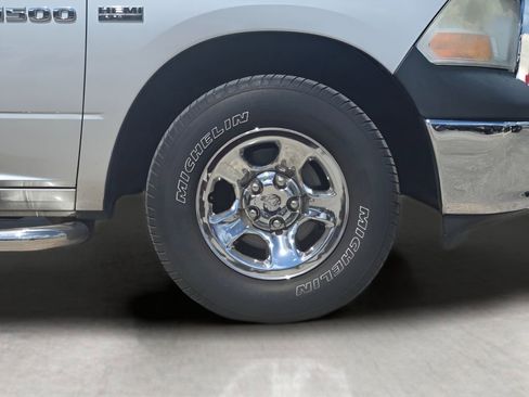 Used 2011 RAM 1500 ST w/ ST Popular Equipment Group AWD/4WD image 47