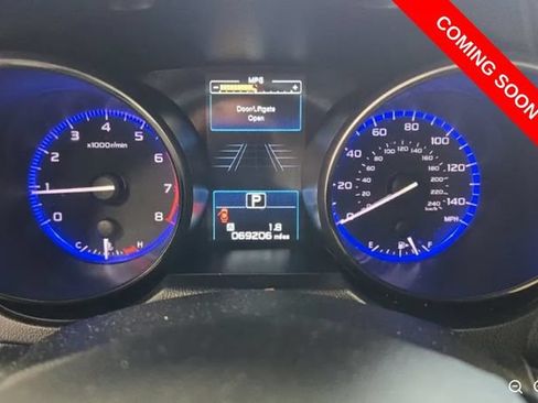 Used 2017 Subaru Outback 2.5i Limited AWD/4WD image 5