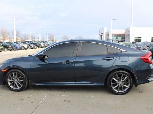 Used 2019 Honda Civic EX image 4