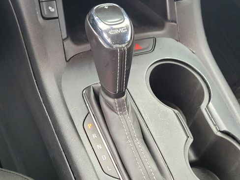 Used 2019 GMC Acadia SLE w/ Driver Alert Package I image 27