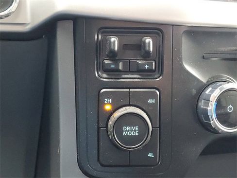 Used 2022 Ford F150 XLT w/ Equipment Group 302A High image 25