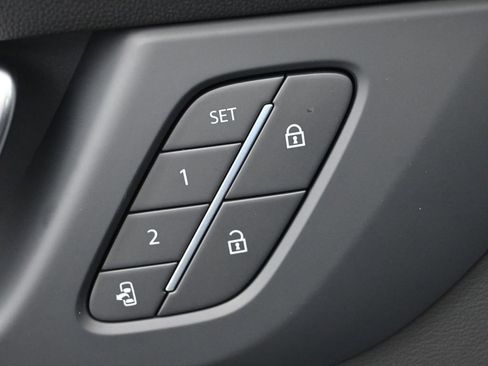 New 2026 Buick Enclave Sport Touring w/ Super Cruise Package image 18