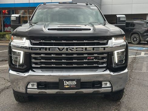 Used 2022 Chevrolet Silverado 2500 LTZ AWD/4WD image 2