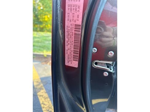 Used 2018 Jeep Compass Latitude w/ Cold Weather Group image 16