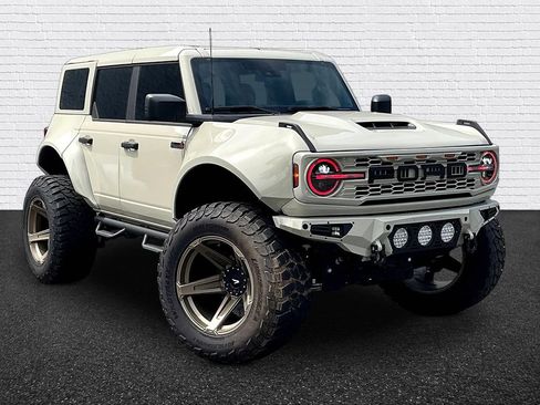 Used 2025 Ford Bronco Big Bend AWD/4WD image 3
