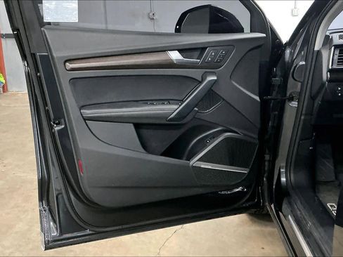 Used 2023 Audi Q5 2.0T Premium Plus w/ Premium Plus Package image 25