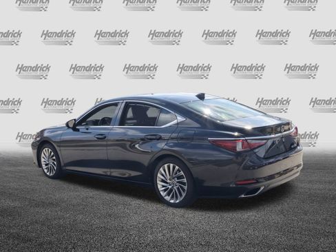 Used 2019 Lexus ES 350 Ultra Luxury w/ Accessory Package 2 image 7