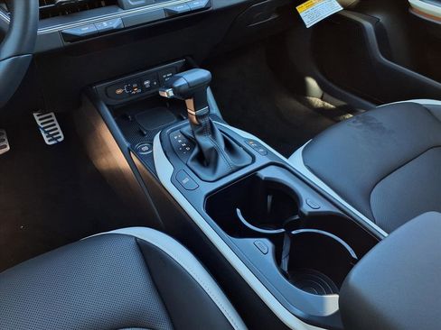 New 2025 Kia K4 GT-Line Turbo image 9