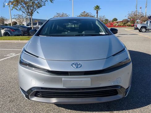 New 2026 Toyota Prius XLE image 9