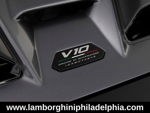 Used 2023 Lamborghini Huracan Tecnica RWD image 48