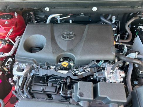 Certified 2025 Toyota RAV4 LE AWD/4WD image 23