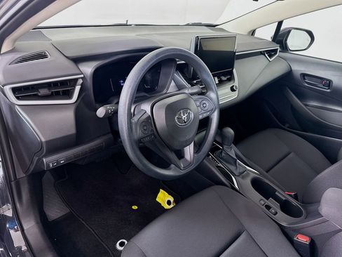 Used 2026 Toyota Corolla LE FWD image 9