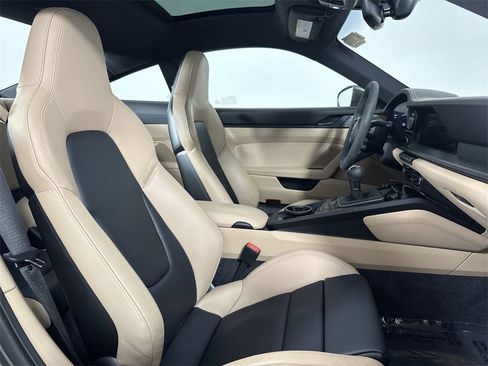 Certified 2024 Porsche 911 Carrera GTS image 24