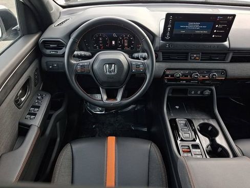 Certified 2026 Honda Passport TrailSport image 11