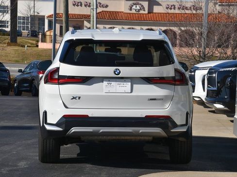 Used 2025 BMW X1 xDrive28i image 6
