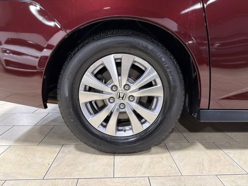 Used 2015 Honda Odyssey EX-L image 40